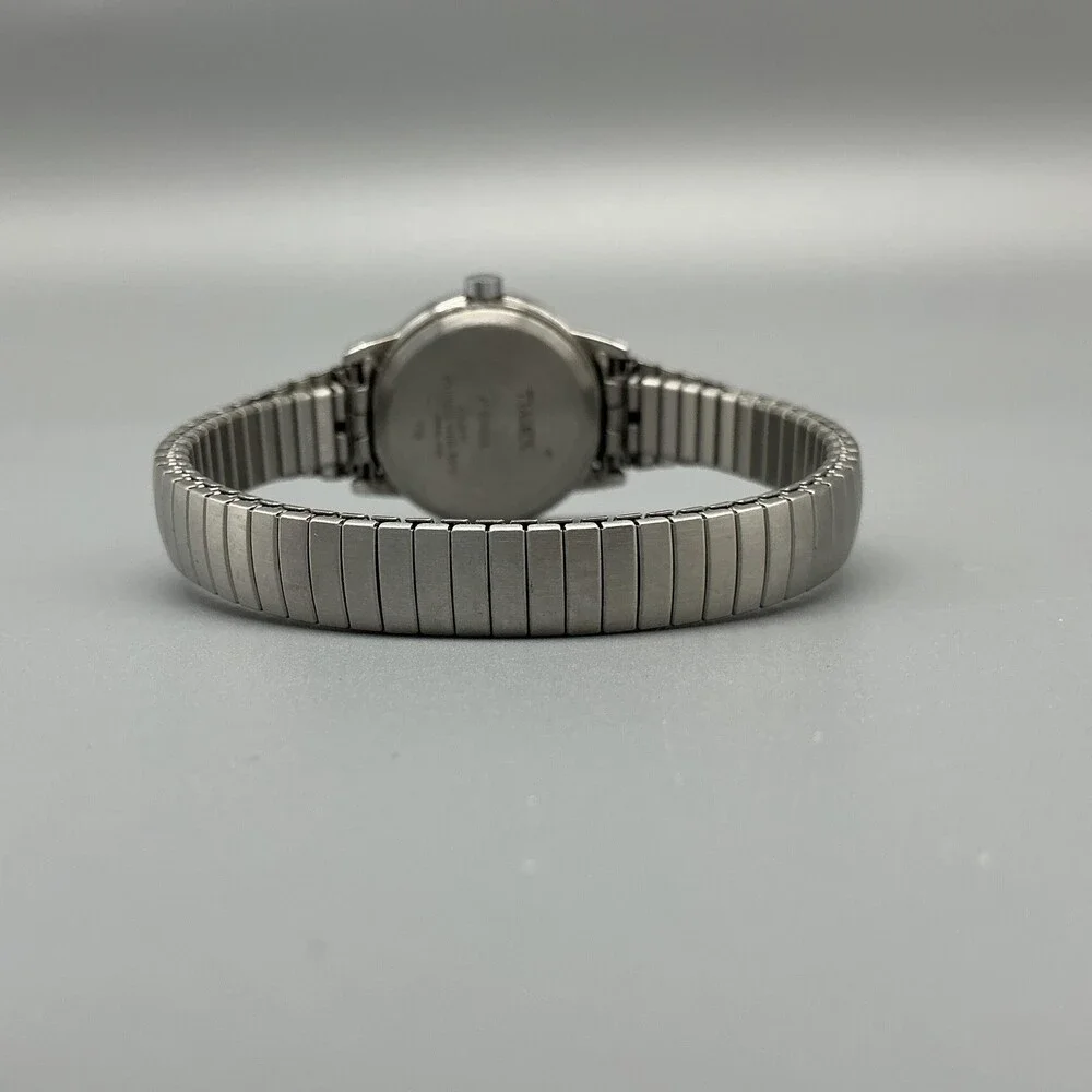 Timex Easy Reader Indiglo Womens Watch 25mm Silver Tone Stretch Band New Battery